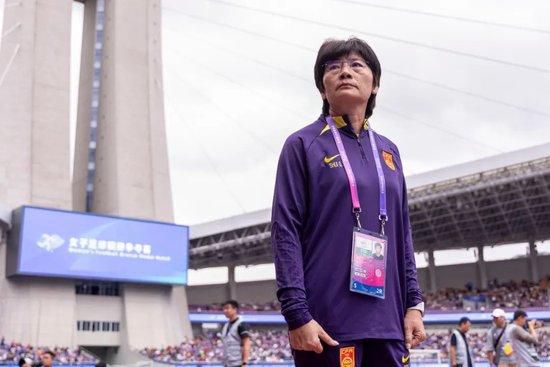 免费观看美女隐私